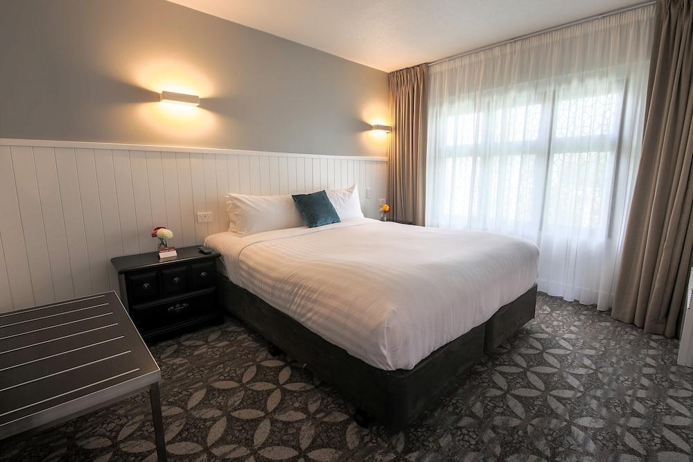 Scenic Hotel Cotswold Christchurch Ngoại thất bức ảnh