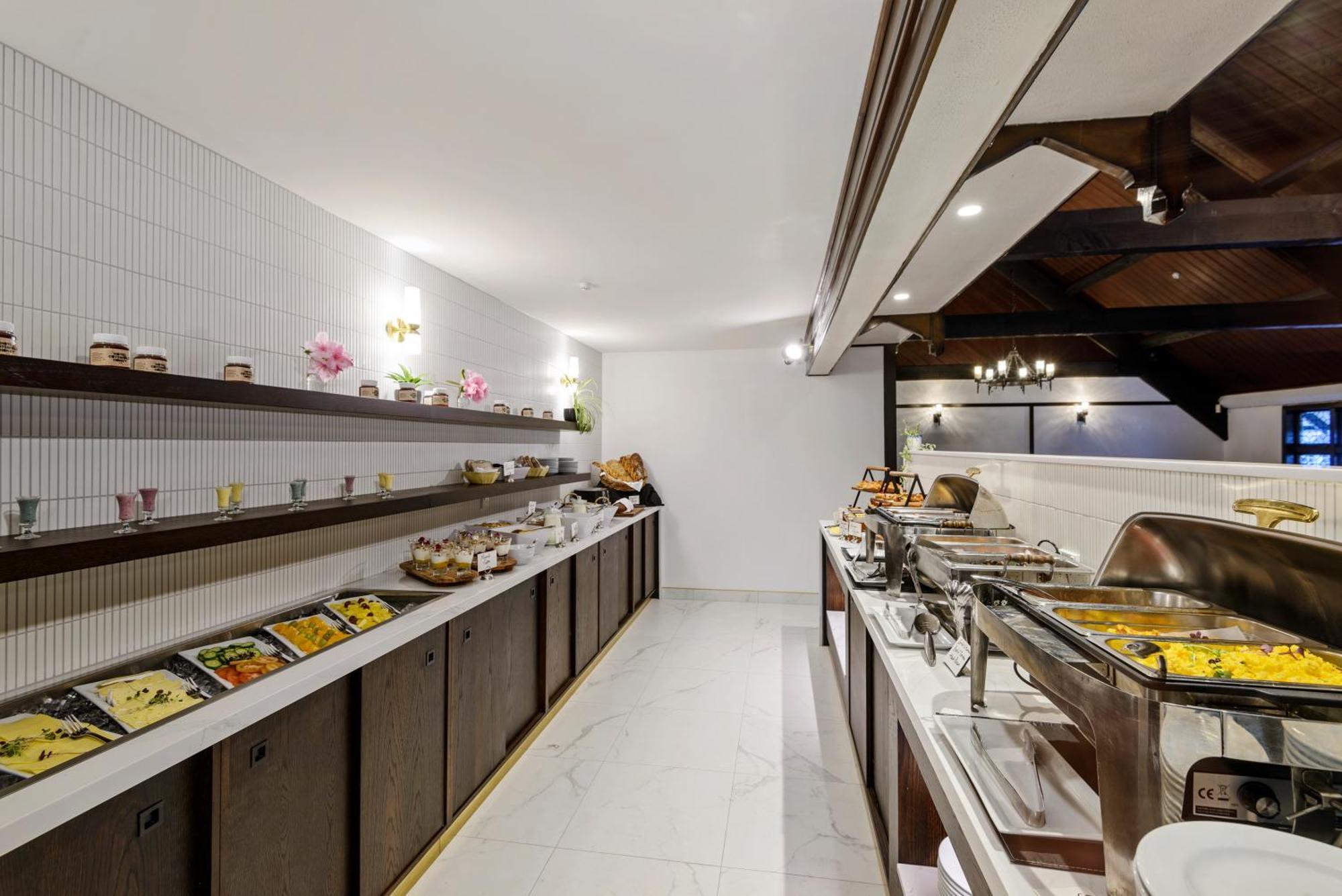 Scenic Hotel Cotswold Christchurch Ngoại thất bức ảnh
