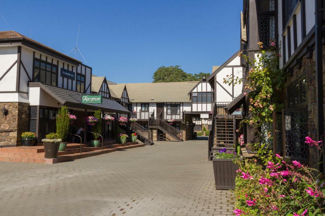 Scenic Hotel Cotswold Christchurch Ngoại thất bức ảnh
